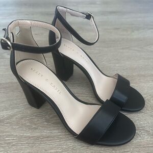 NIB Kelly & Katie Black Hailee Sandal Heel Women’s Size 7M